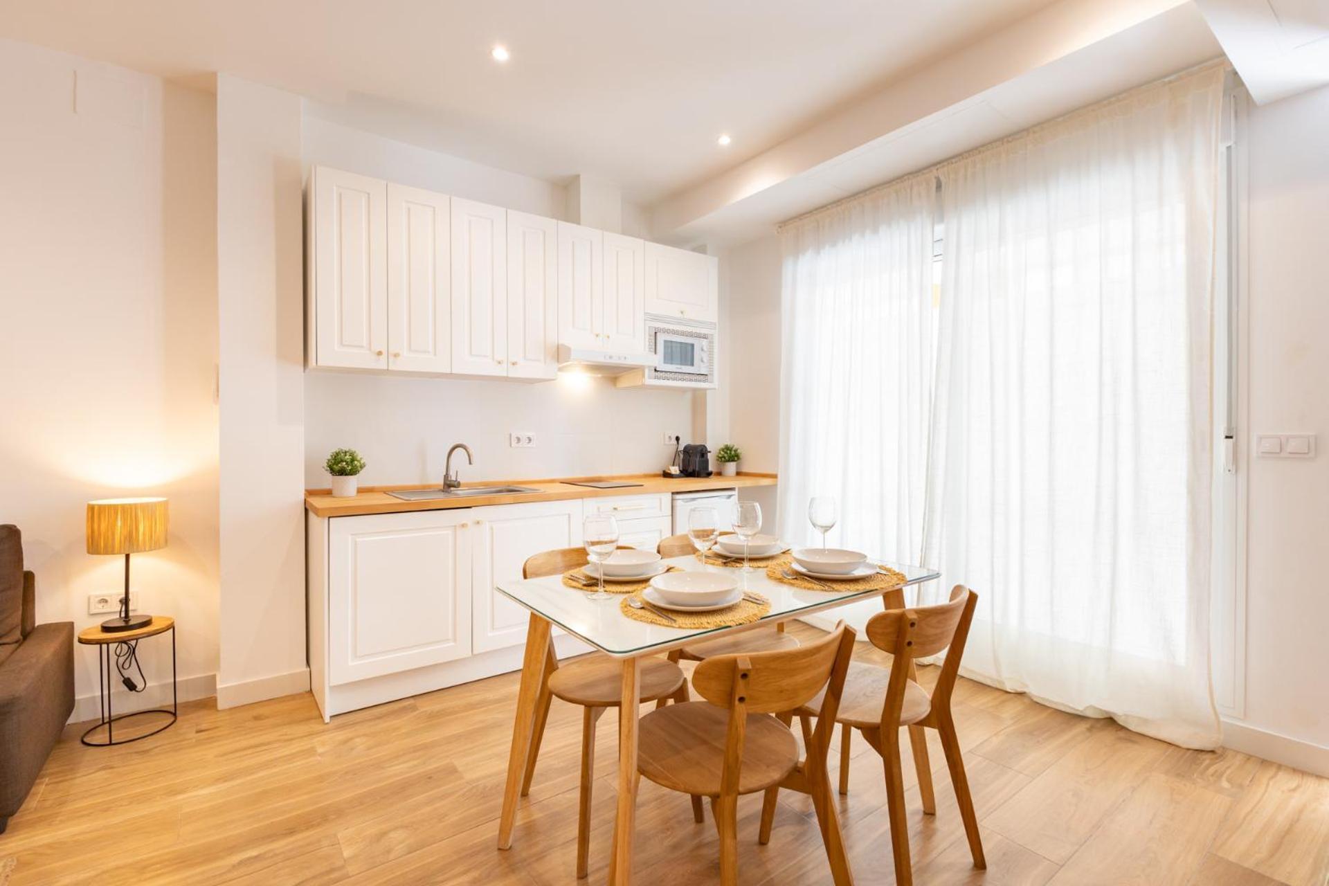 Isg Apartments Triana Estudio 2 セビリア エクステリア 写真